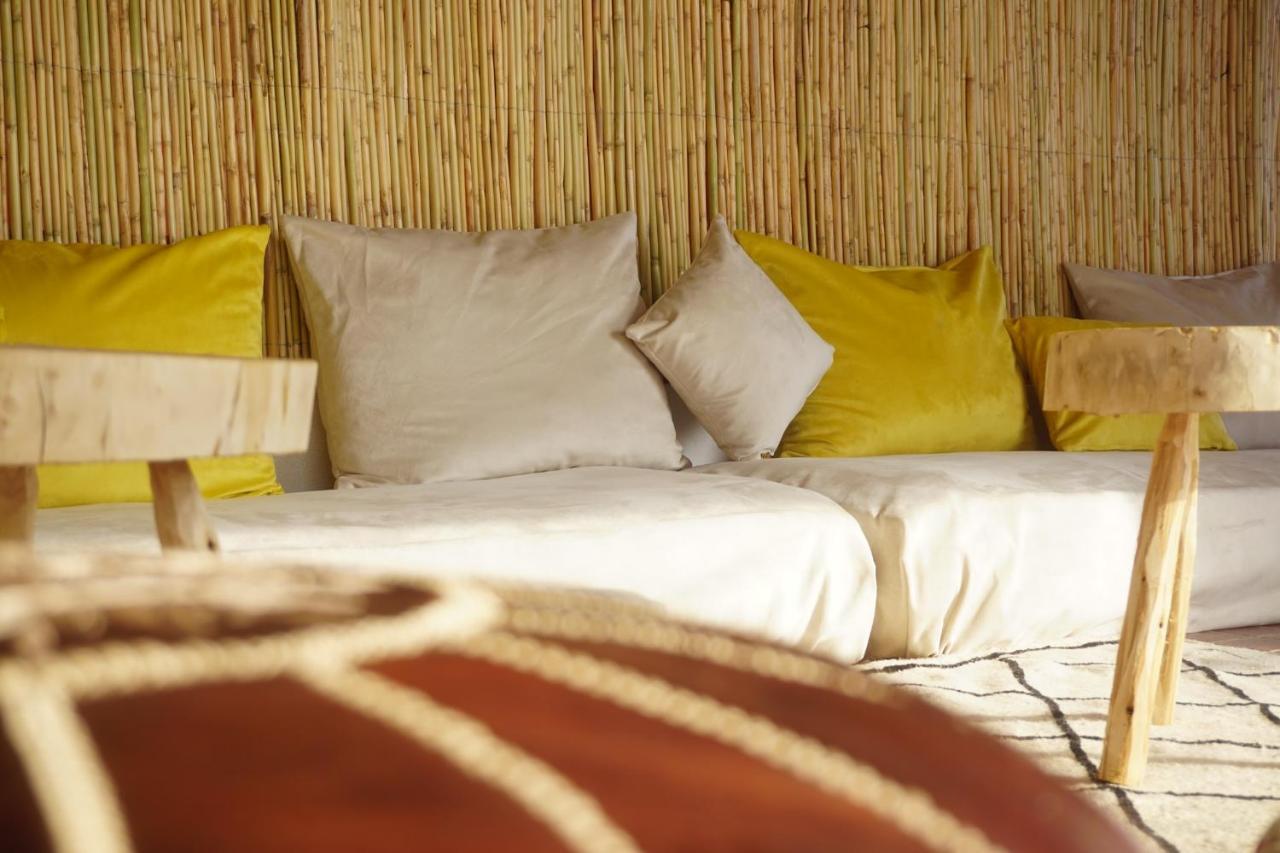 Caban Surf Hostel Tamraght Ngoại thất bức ảnh
