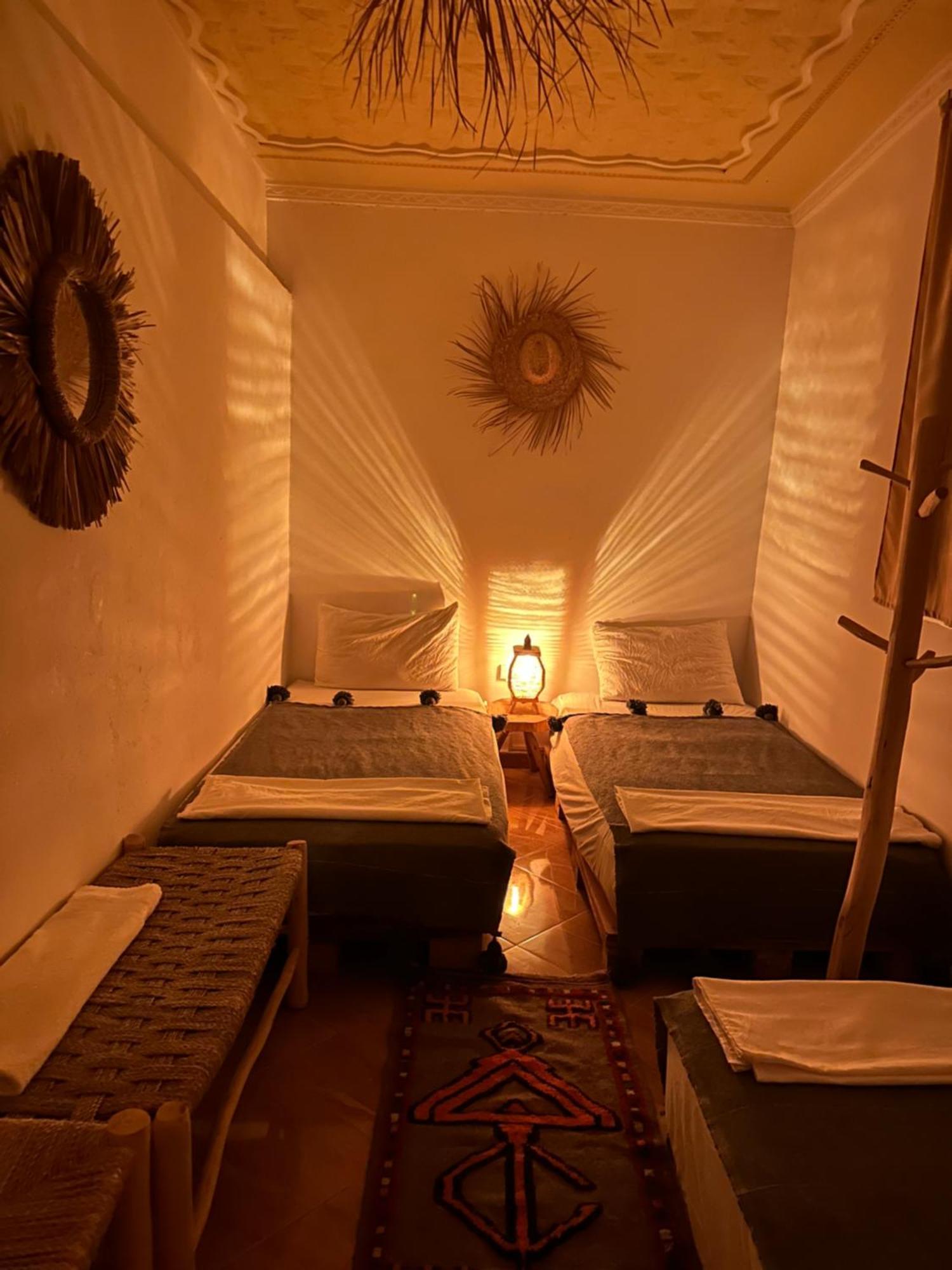 Caban Surf Hostel Tamraght Ngoại thất bức ảnh